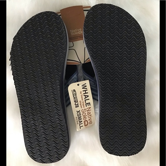 NWT Native Sole “Whale” by Trevor Angus Sz XSmall - Picture 2 of 3
